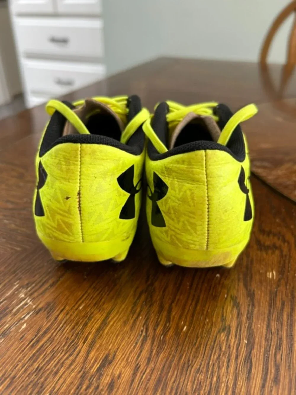 Under Armour Clutch Fit Force 3.0 FG Soccer Cleats - Size 1.5Y
